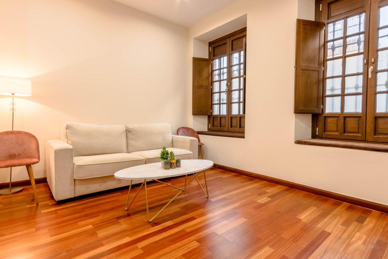 Pedro Nino Eleven Suites Sevilla Buitenkant foto